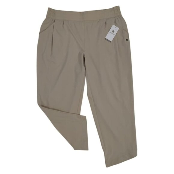 Apana Womens XL Beige Elastic Waist Capri Pants With Pockets Stretch Fabric. NWT - Picture 4 of 7